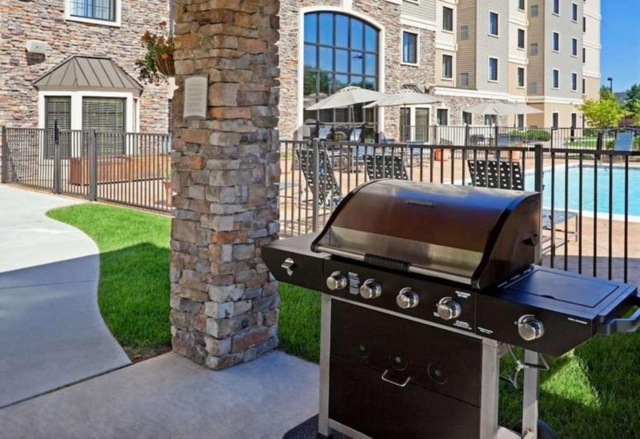 Staybridge Suites - Denton By Ihg Exterior foto